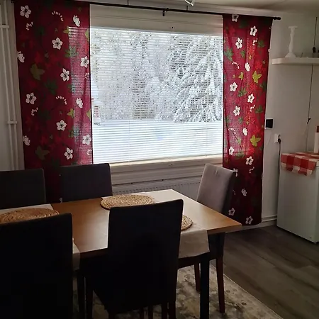 Marrasvilla *